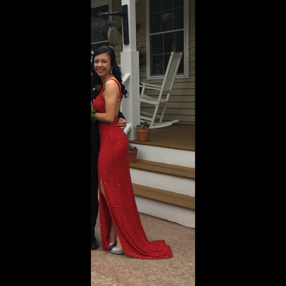 Red Scala Prom Dress #48408 Size 0/2 - Picture 4 of 7